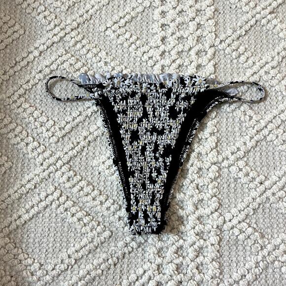 Topshop Black and White Bikini Bottom LAST CALL - Picture 1 of 3